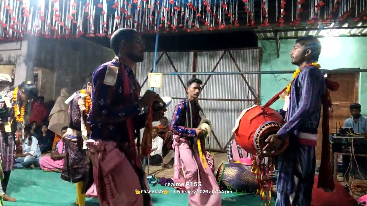 jay saraswati jay bhagwati. Starting song lipsarani kumari kirtan... mohit sahu bahak  At-sulsuliya 