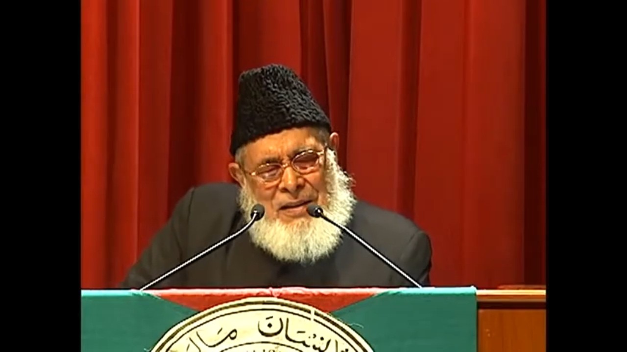 Haneef Akhgar Malihabadi   پیہم بہ نگاہِ ناز اُسے کب تیر چلانا آئے ہے