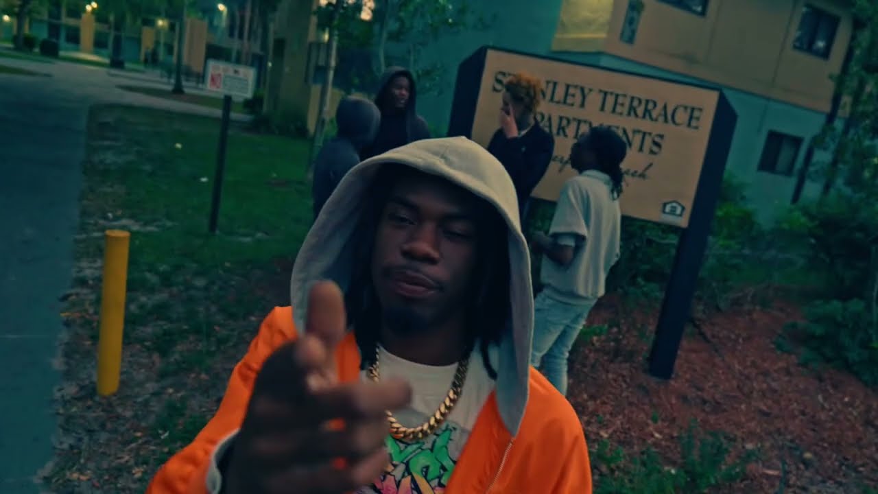 LuhWizz- All Alone (Official Music Video) ShotBy- @sndepot 