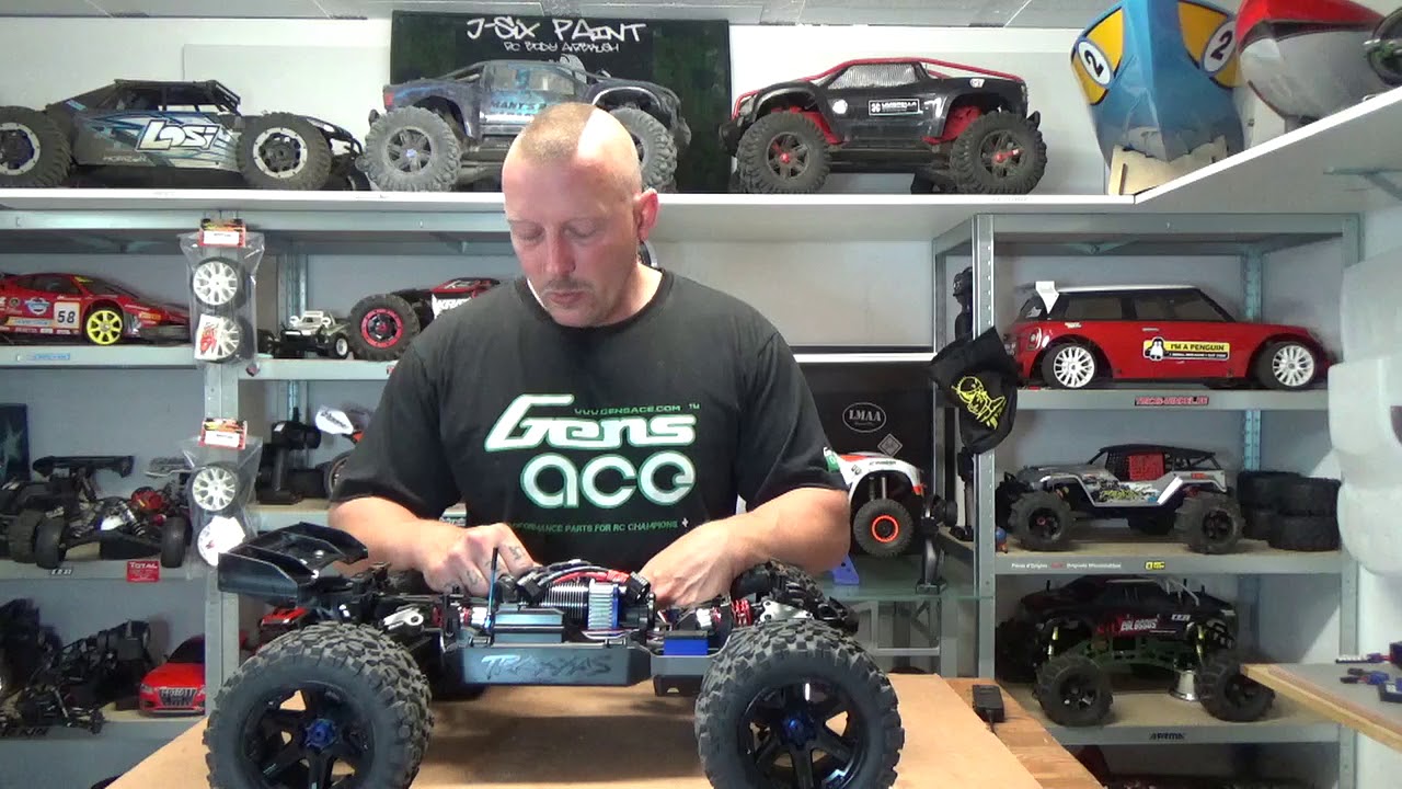 TRAXXAS E-REVO 2018 erster eindruck nach fahrt   GERMAN /DEUTSCH