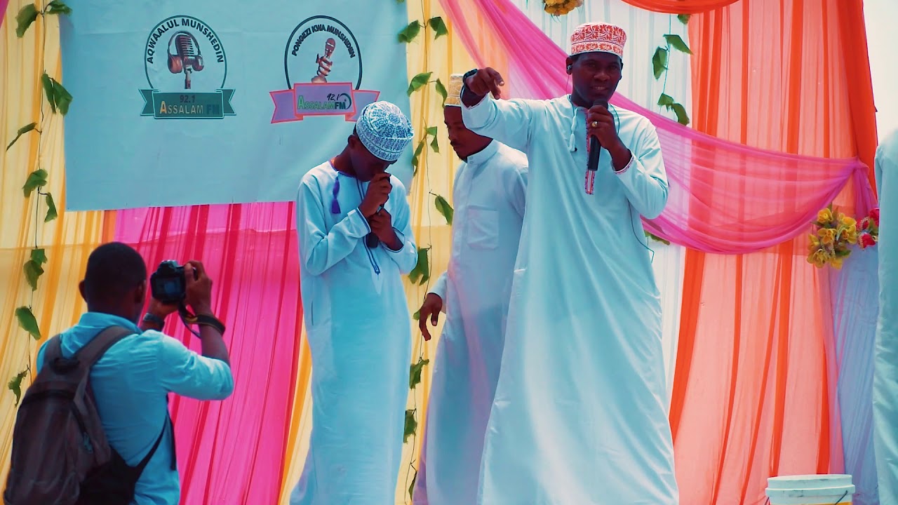 BIN NYUNDO & LUQ-MAN_MAISHA YA BABA(AL MARHUM SHEIKH NYUNDO) OFFICIAL VIDEO PERFOMANCE