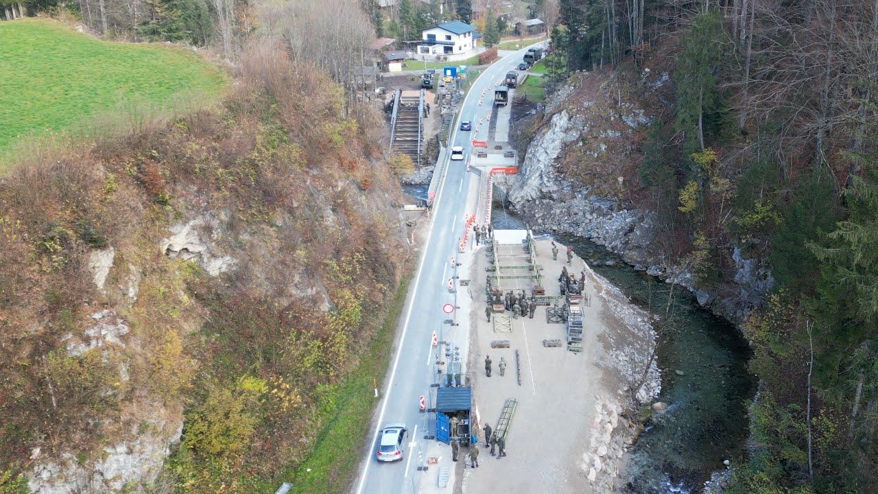 Behelfsbrücken Pass Gschütt Straße