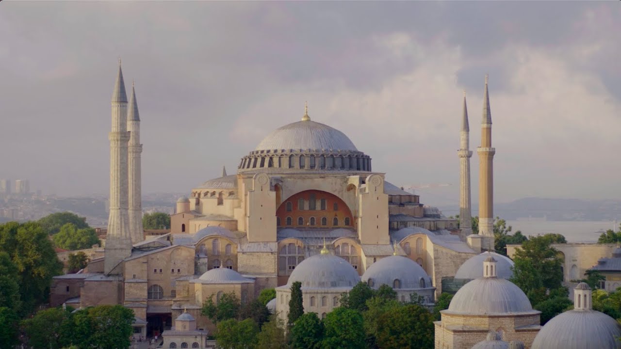 'Geçmişten Geleceğe Miras: #Ayasofya' Belgeselimiz