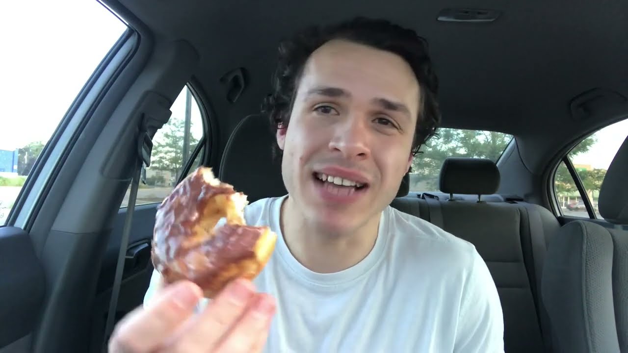 Food Review - Tim Hortons Donut Chocolate Dip Ontario, Canada