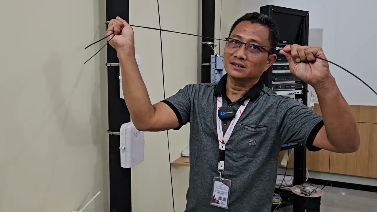 HANGER CABLE, SOLUSI PROBLEM KOROSI/KARATAN DI SELING/ MESSENGER KABEL FIBER OPTIK TYPE DROP CORE