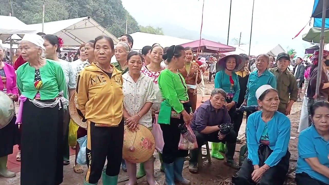 Hát mường lễ hội khai hạ mường vang