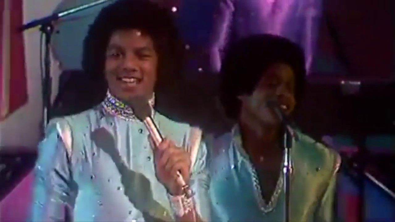 Let's Dance, Let's Shout (SHOUT!)