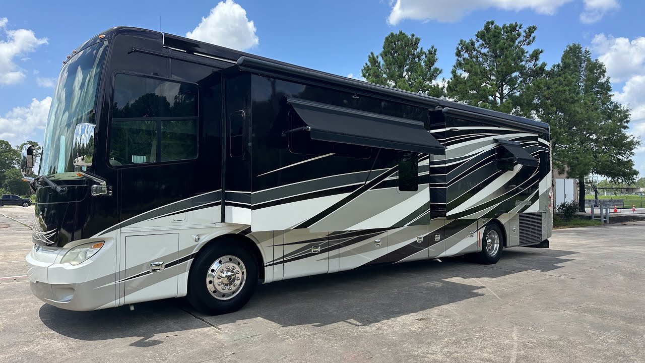 2016 Tiffin Allegro Bus 40AP For Sale At RV Dealership in Houston, TX $219,995