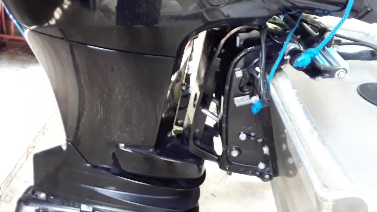 That Over Looked Zerk! Suzuki Outboard Maintenance