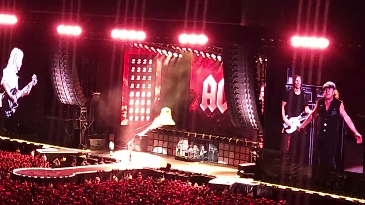 AC/DC - HELLS BELLS, 28/02/2026  Morumbis 