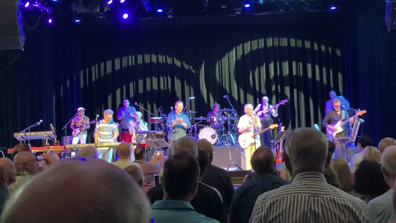 Help Me Rhonda/Band Introductions - Al Jardine and the Pet Sounds Band (Sept 13 2025)