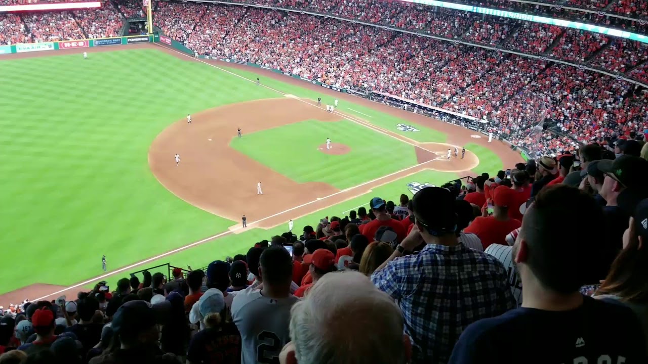 Astros Game 2 ALCS 2017 Correa walk-off win Altuve scores