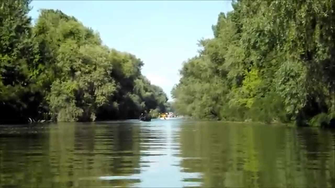 Boating On River Tisza / Lake Tisza (River stage between Tiszaderzs-Tiszafüred area)