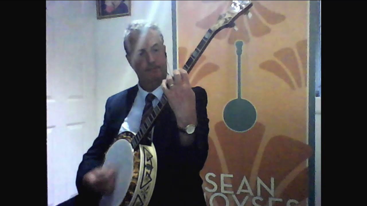 Sean Moyses (The Banjo Man) performs Maple Leaf Rag with his Plectrum Banjo