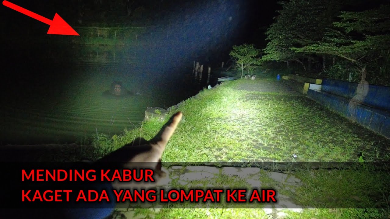 TELAGA TERTINGGI DI LERENG GUNUNG SLAMET NEMU KAIN BAU BUSUK ! 