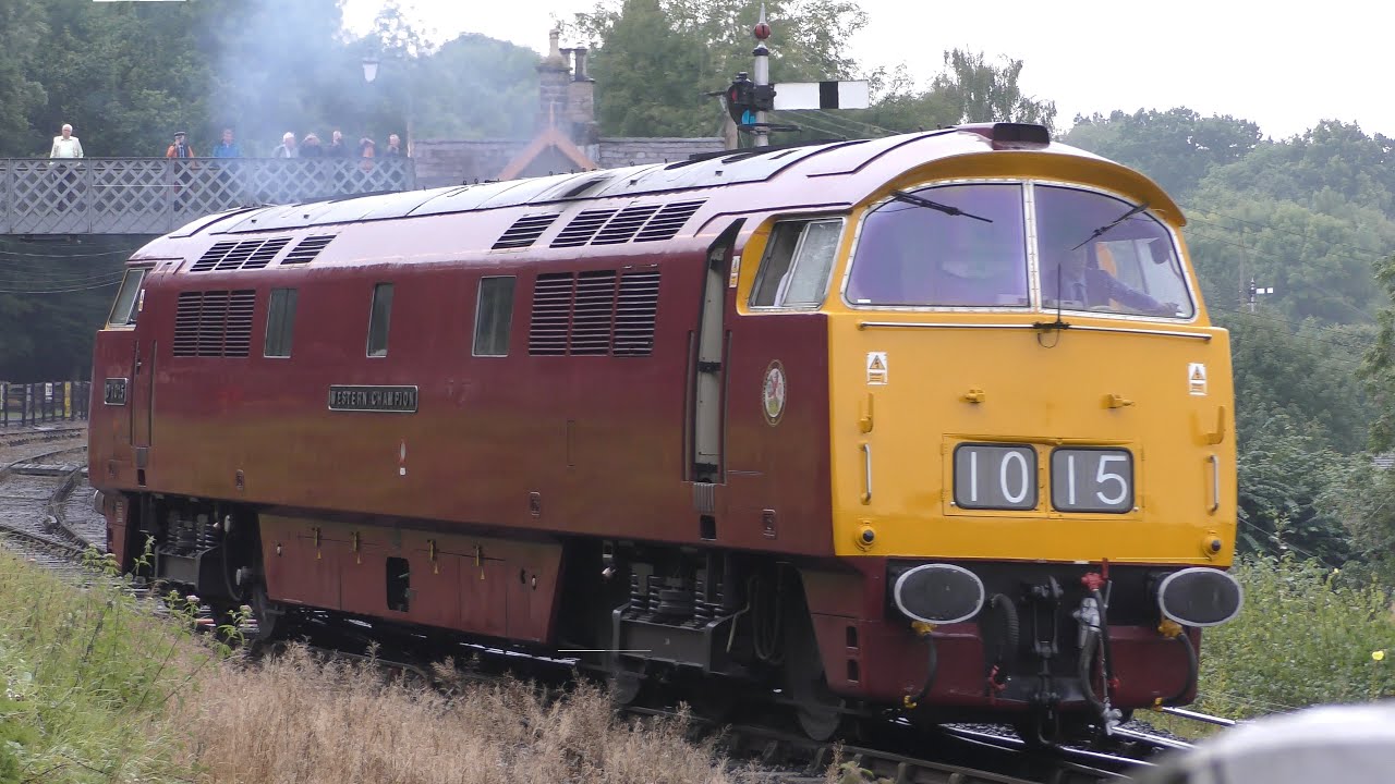 Class 52 Westerns - D1015 Western Champion - Severn Valley Railway - England