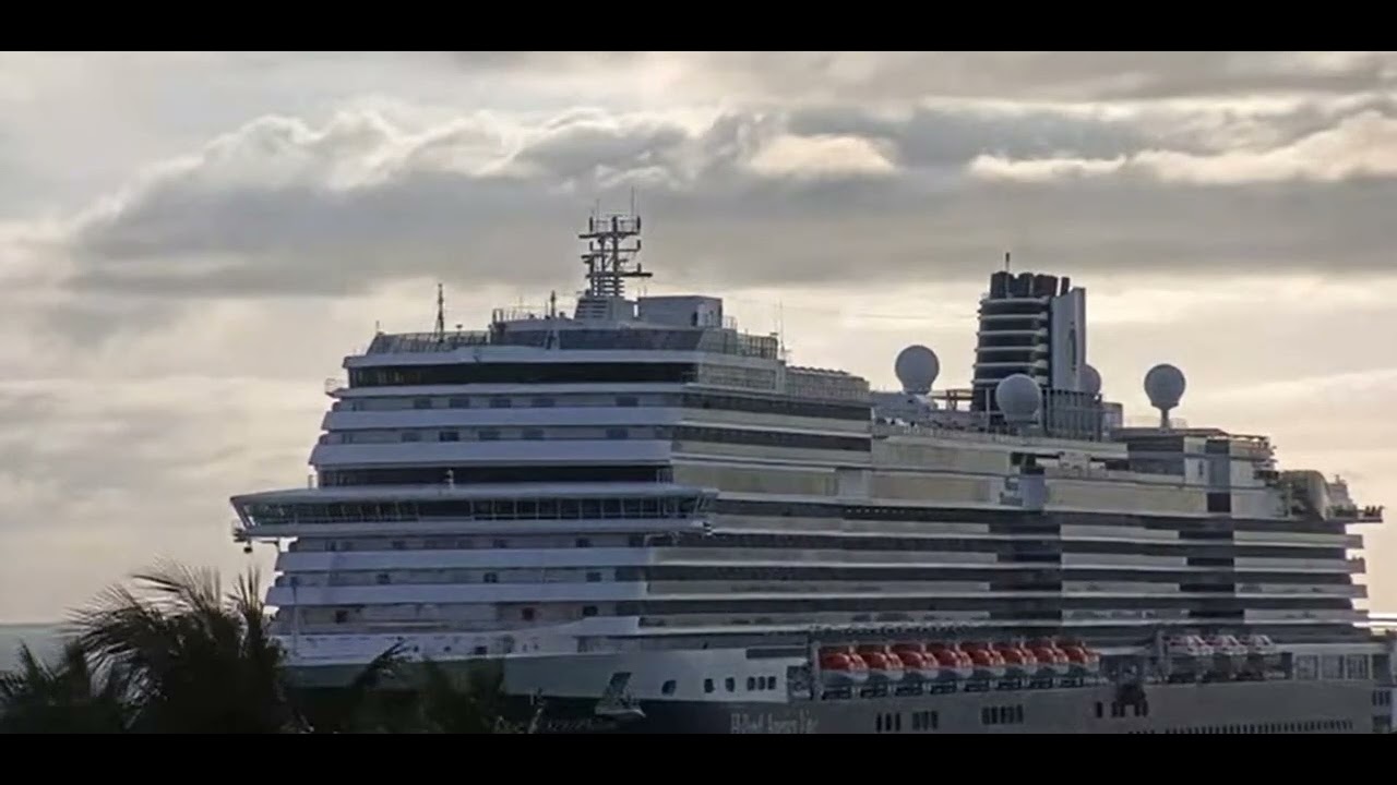 Cruise ship Holland America Nieuw Statendam  departs Key West on overcast afternoon   12jan2026