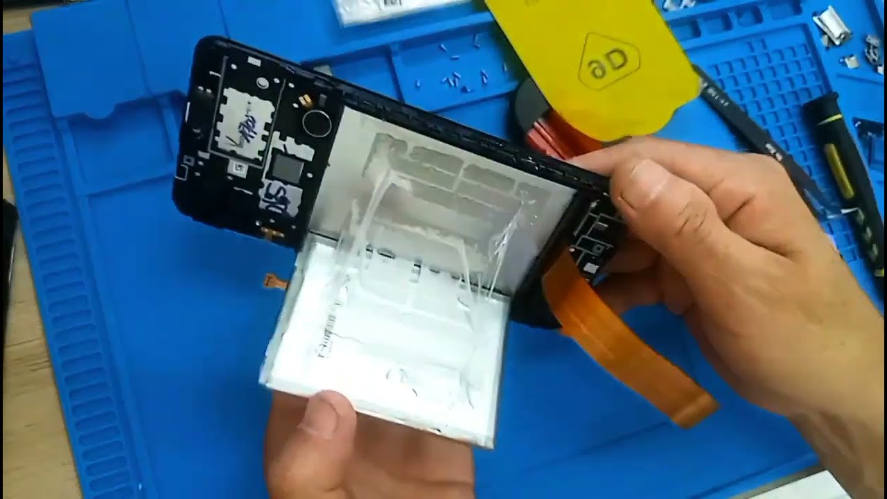 Cómo cambiar displey Samsung A12 con marco