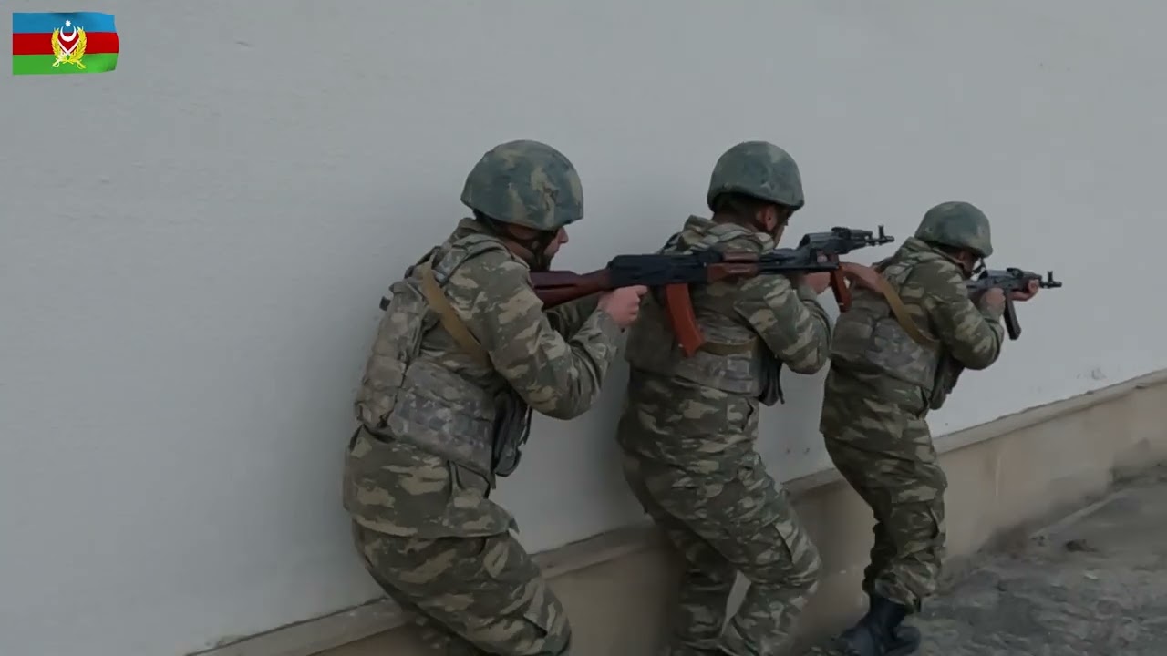 Hərbi vəzifəlilərlə təlim toplanışı ke&ccedil;irilib