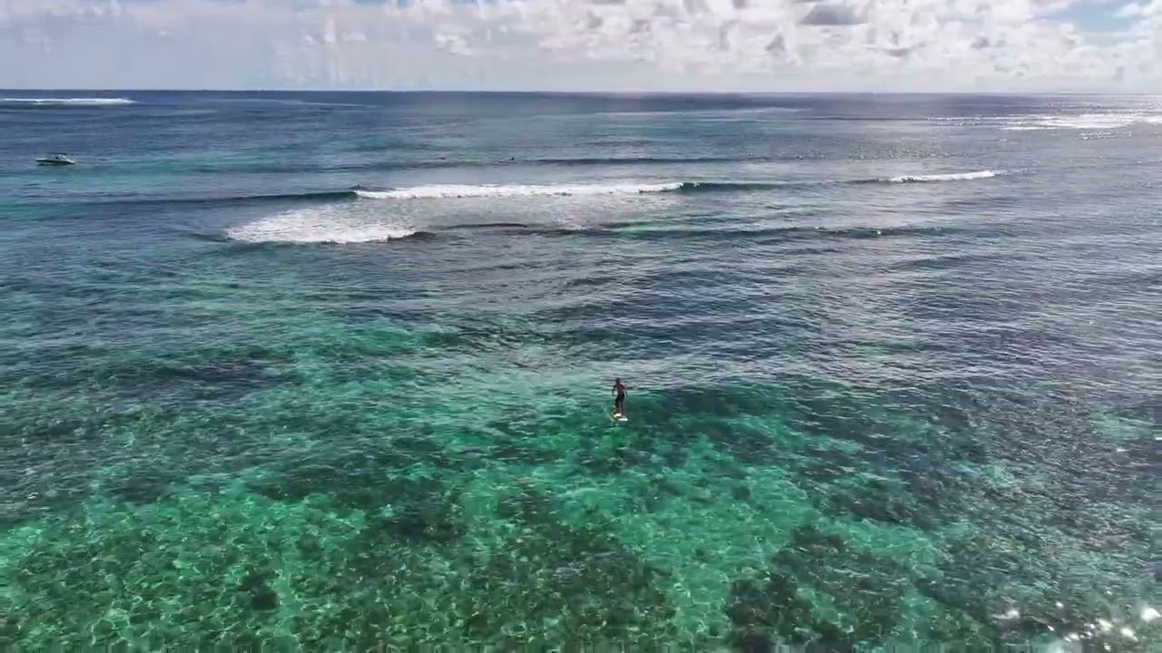 Pumping the new Duotone Aero Glide 2145 at Little Reef