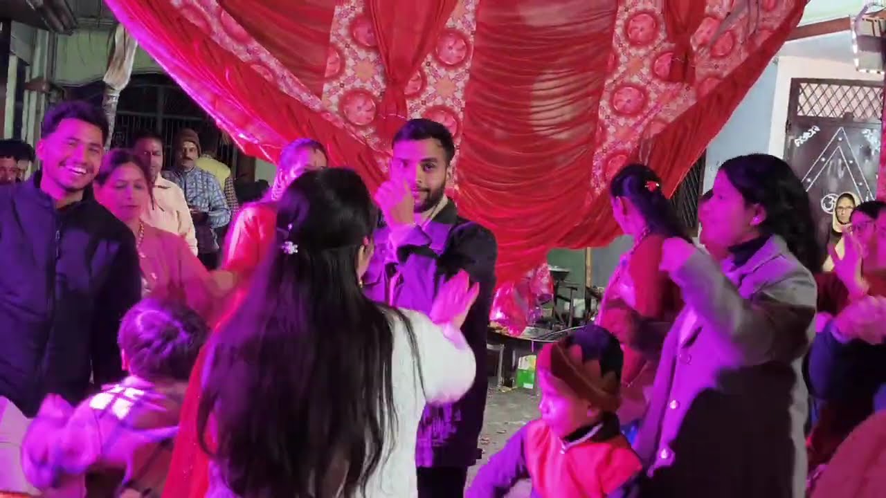 Party time 🎉 🎉 💐💐💐💐