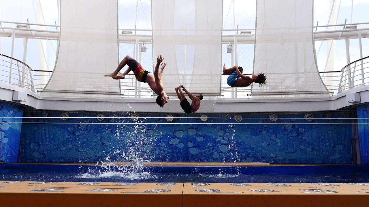 Trampoline and Slackline on the Largest Cruise Ship in the World!!