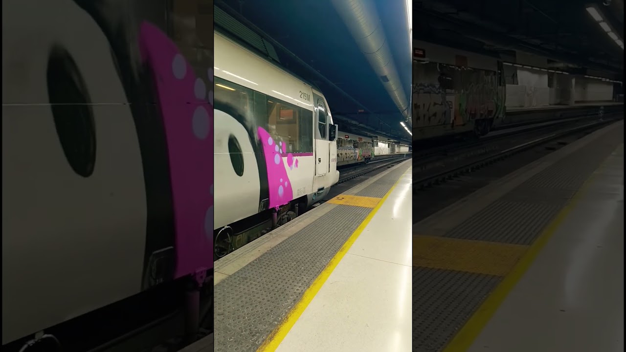 #rodalies #civia R2 Sud destino Sant Vicen&ccedil; de Calders en #estaci&oacute;ndetren SANTS #transportep&uacute;blico