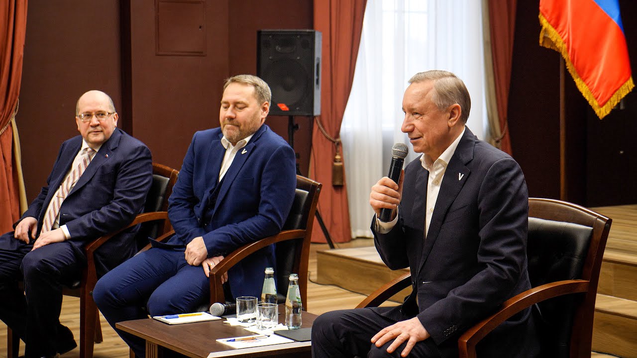 Встреча с Александром Бегловым ко Дню российского студенчества