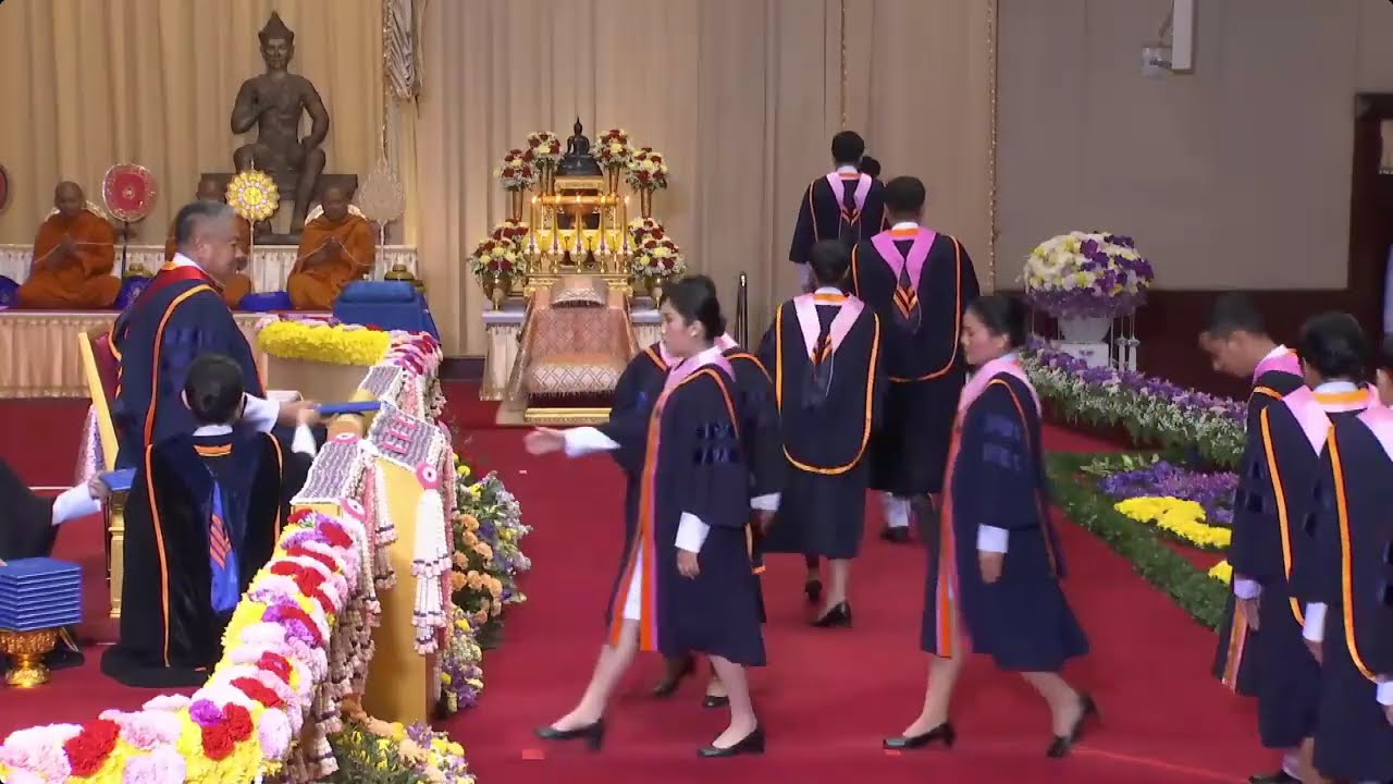 รับปริญญา ม.รามคำแหง รุ่น 49 (14 ก.พ. 2568) เช้า+บ่าย