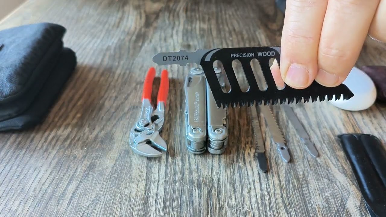Edc. que llevo a diario. leatherman. knipex cobra.