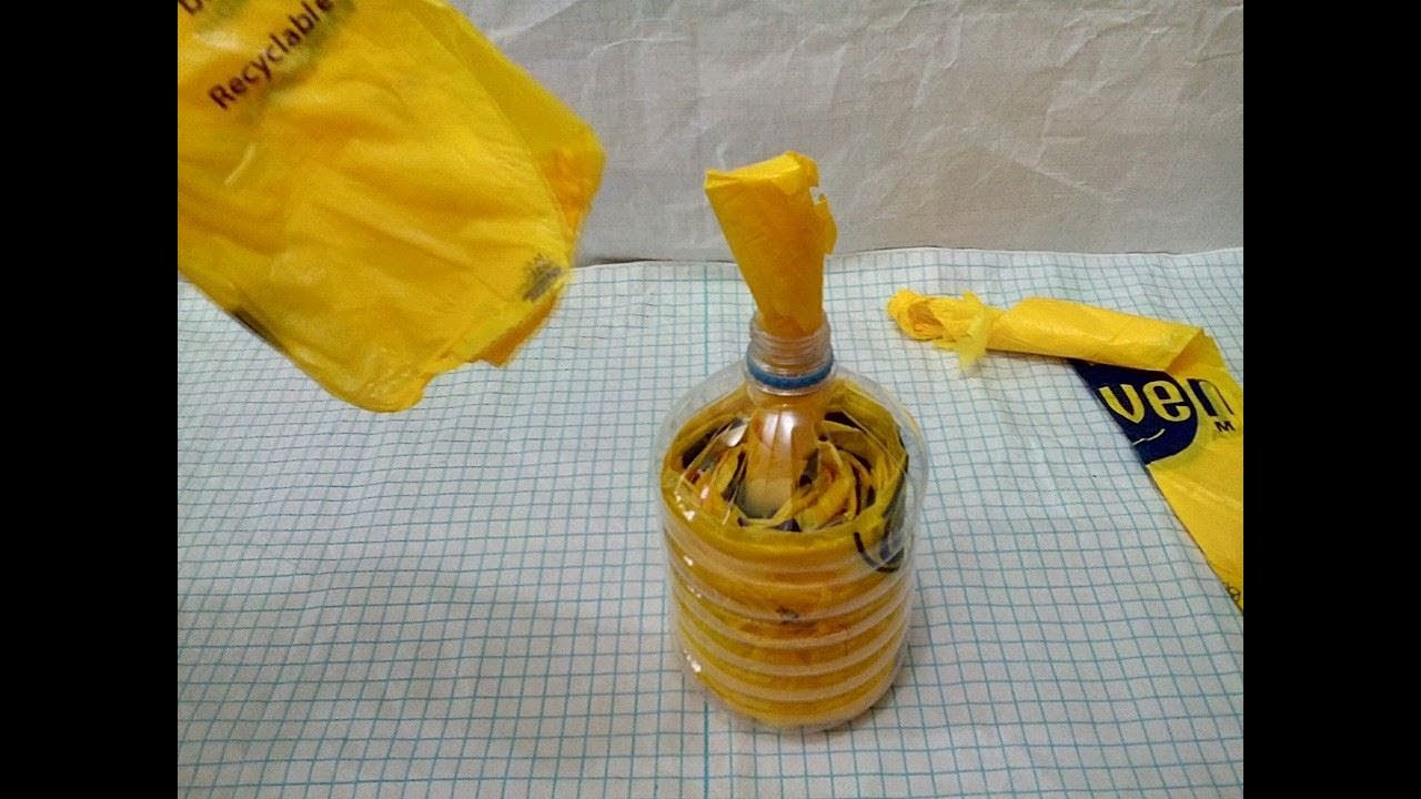 DIY Plastic Bag Dispenser Recycled / Reusing Plastic Bags