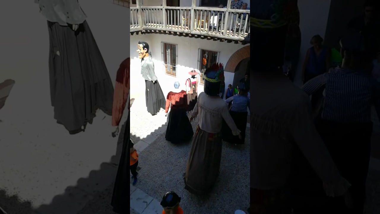 Gigantes y cabezudos Alcalá de Henares Santos Niños 2017