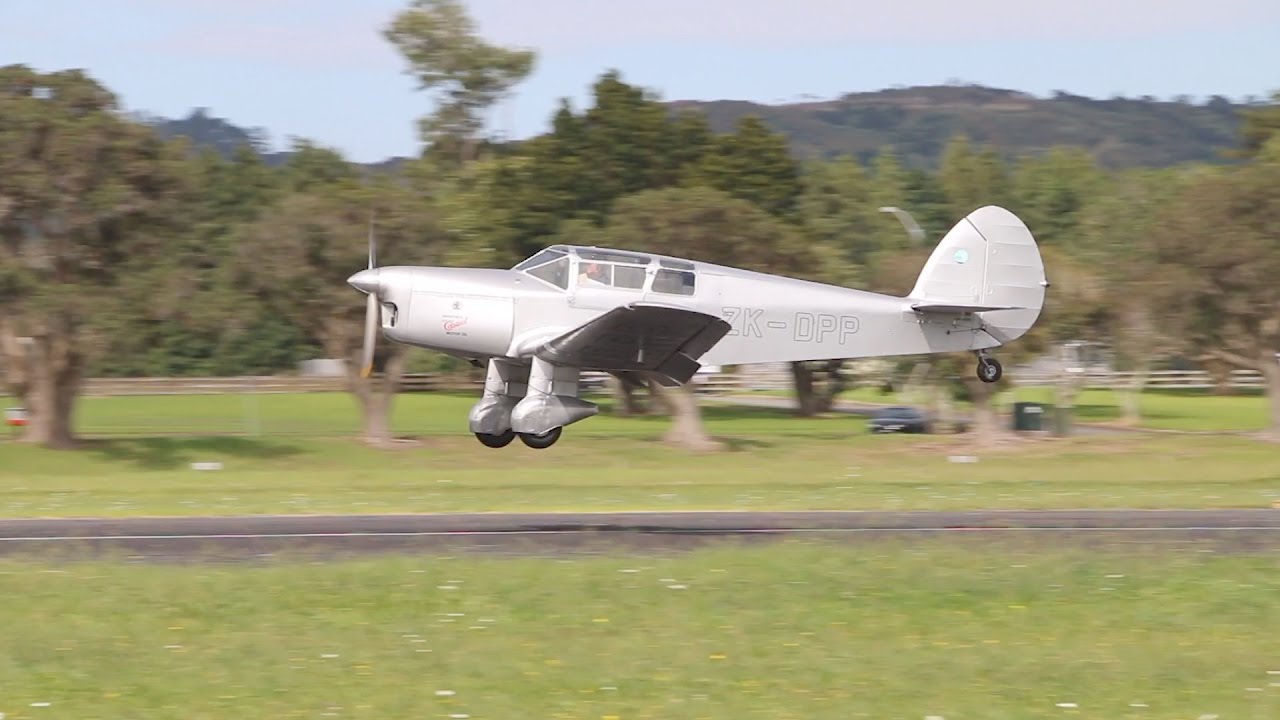 Percival Proctor Landing Practice  New Zealand  2017