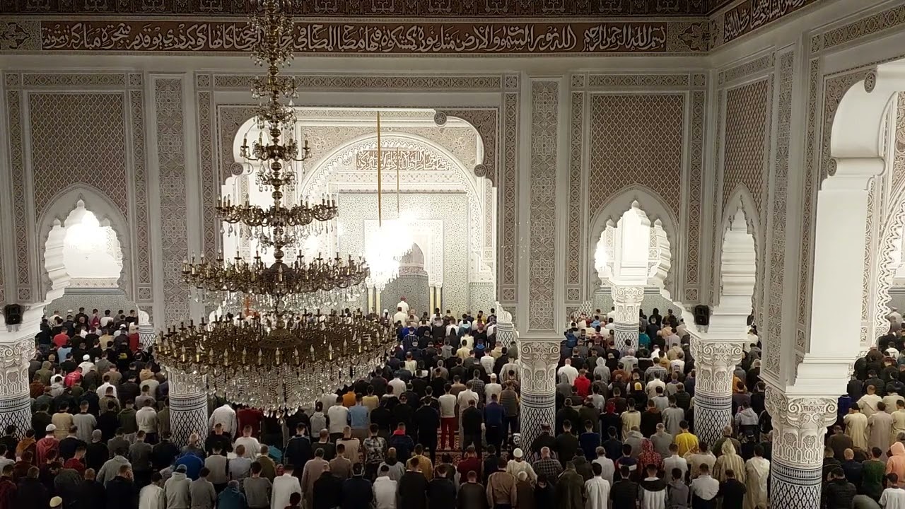 صلاة التراويح من مسجد باب الاندلس / القارئ عبد صمد حمدان / (منقول)