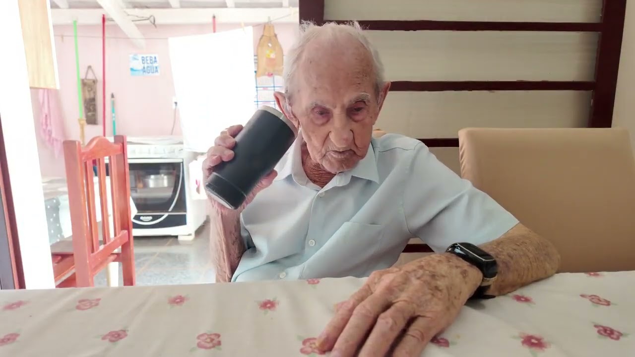 ''ACABA DE BEBER'' KKKKKKKKKKKKK