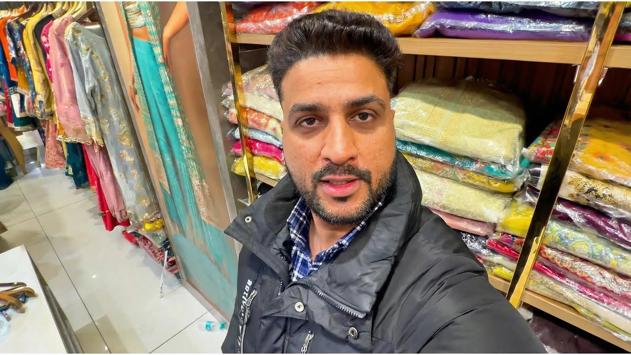 Ladies Ke Saath Shopping Bhut Mushkil 🤯🤯|| Taxi Ke Liye Kiya 1 Hour Wait 😭