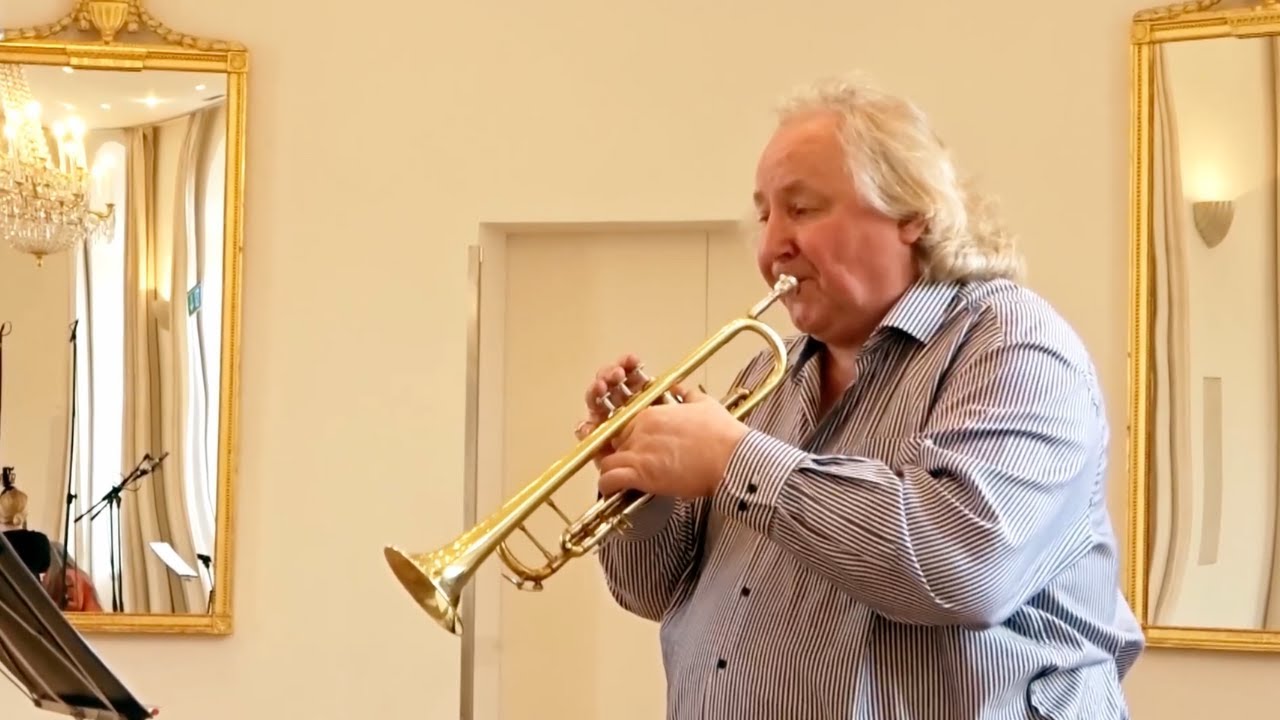 Reinhold Friedrich and Kristin Thielemann Perform 