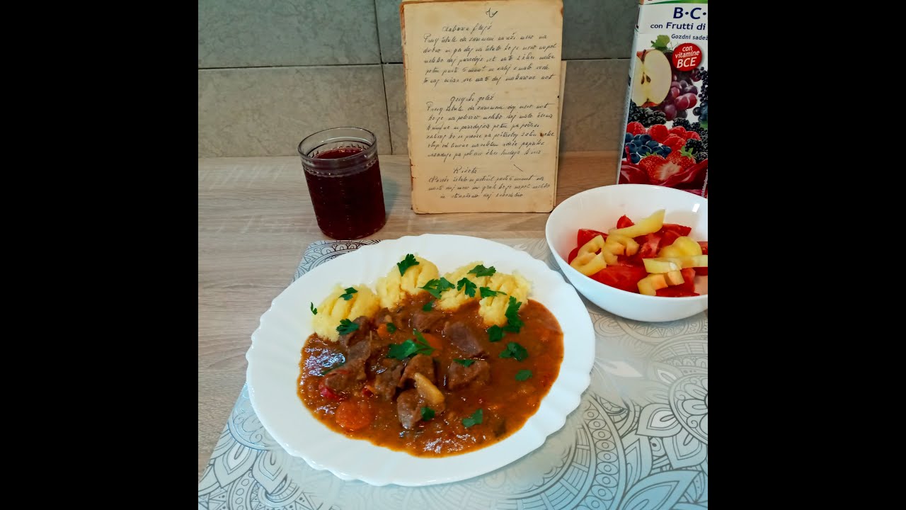 Goveji golaž in polenta (recept moje mame)