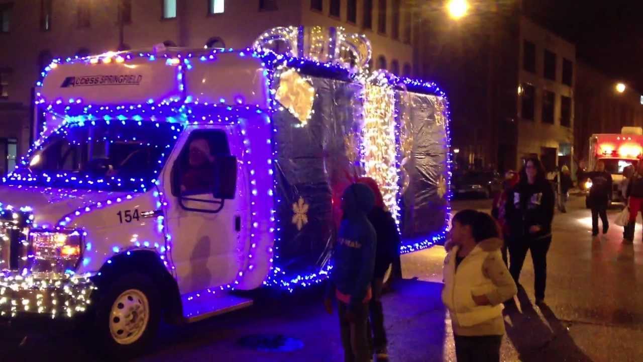 SMTD steals the show at the 2012 Christmas parade