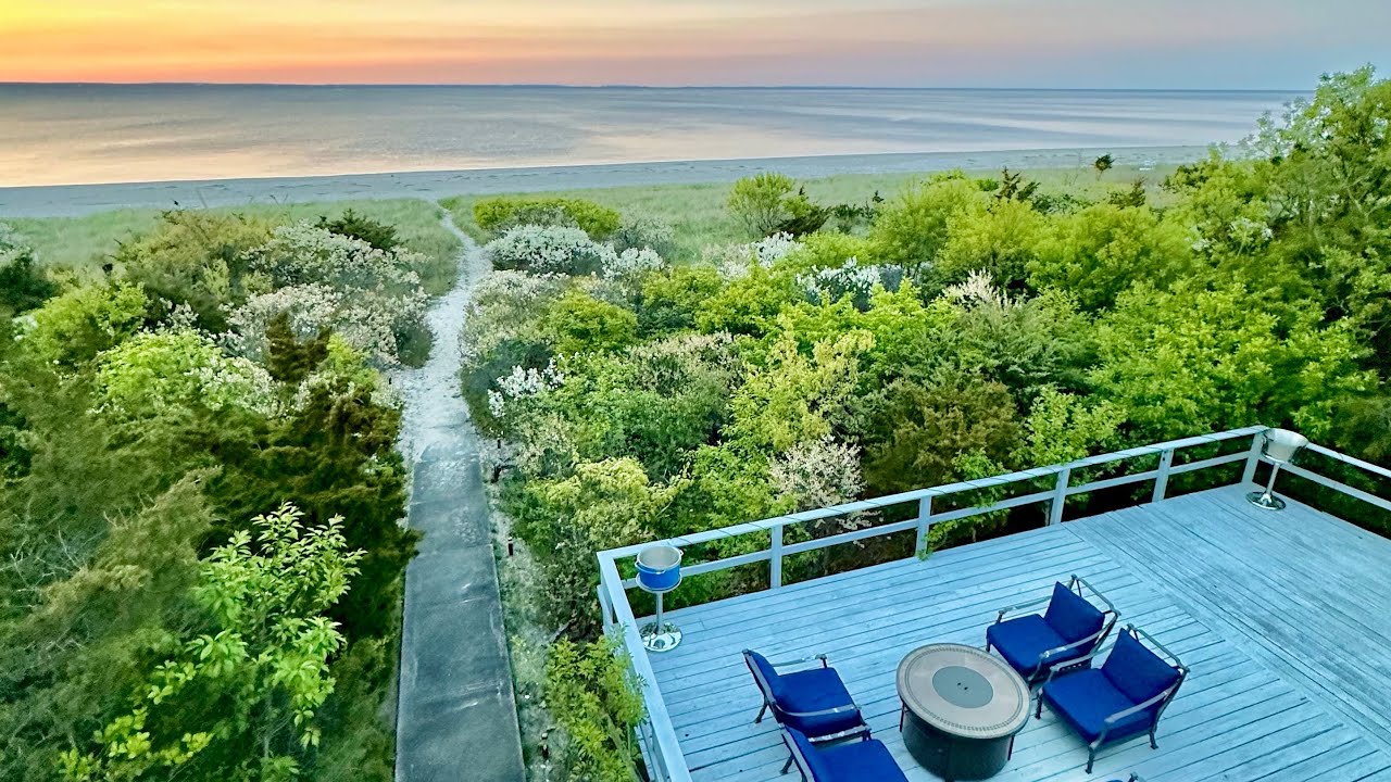 Ocean House — Private Oceanfront Villa with Private Beach | Long Island, NY