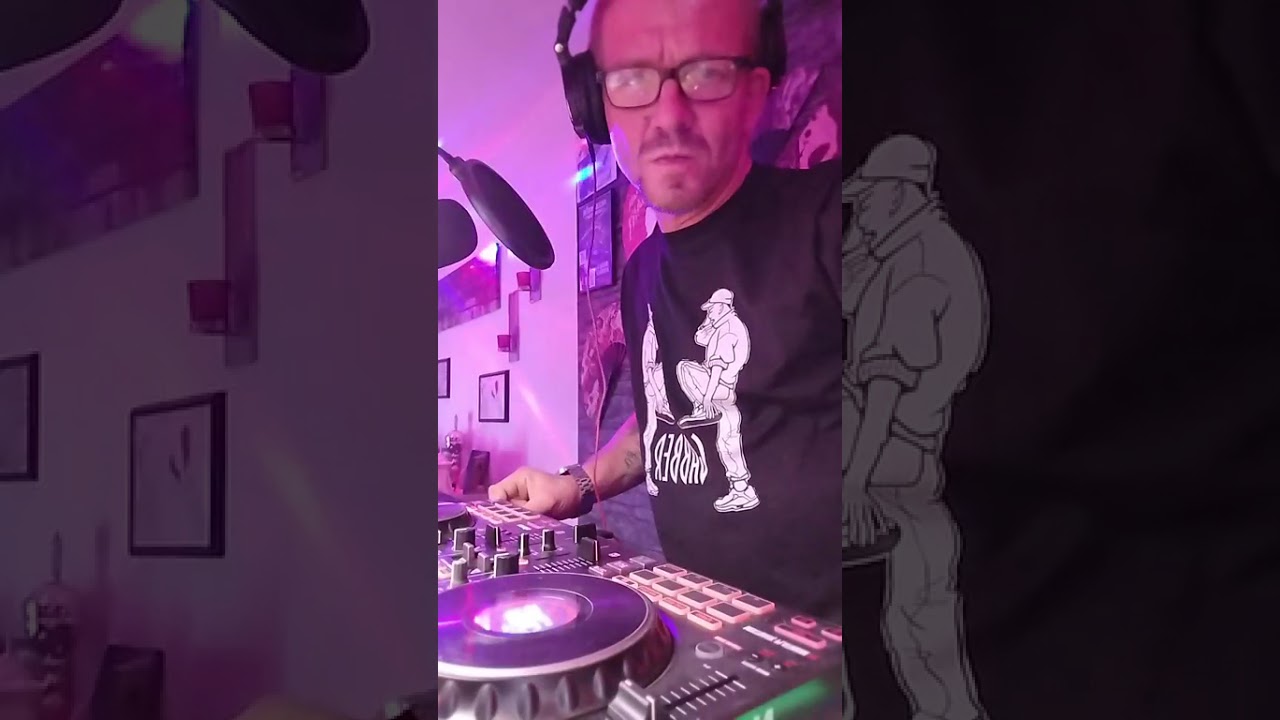 De-Mon Music is Passion New Years Smash 