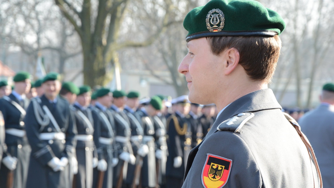 Wachbataillon - Gauck in der Julius-Leber-Kaserne