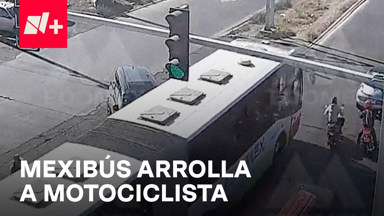Mexib&uacute;s atropella a motociclista en accidente en Ecatepec - N+