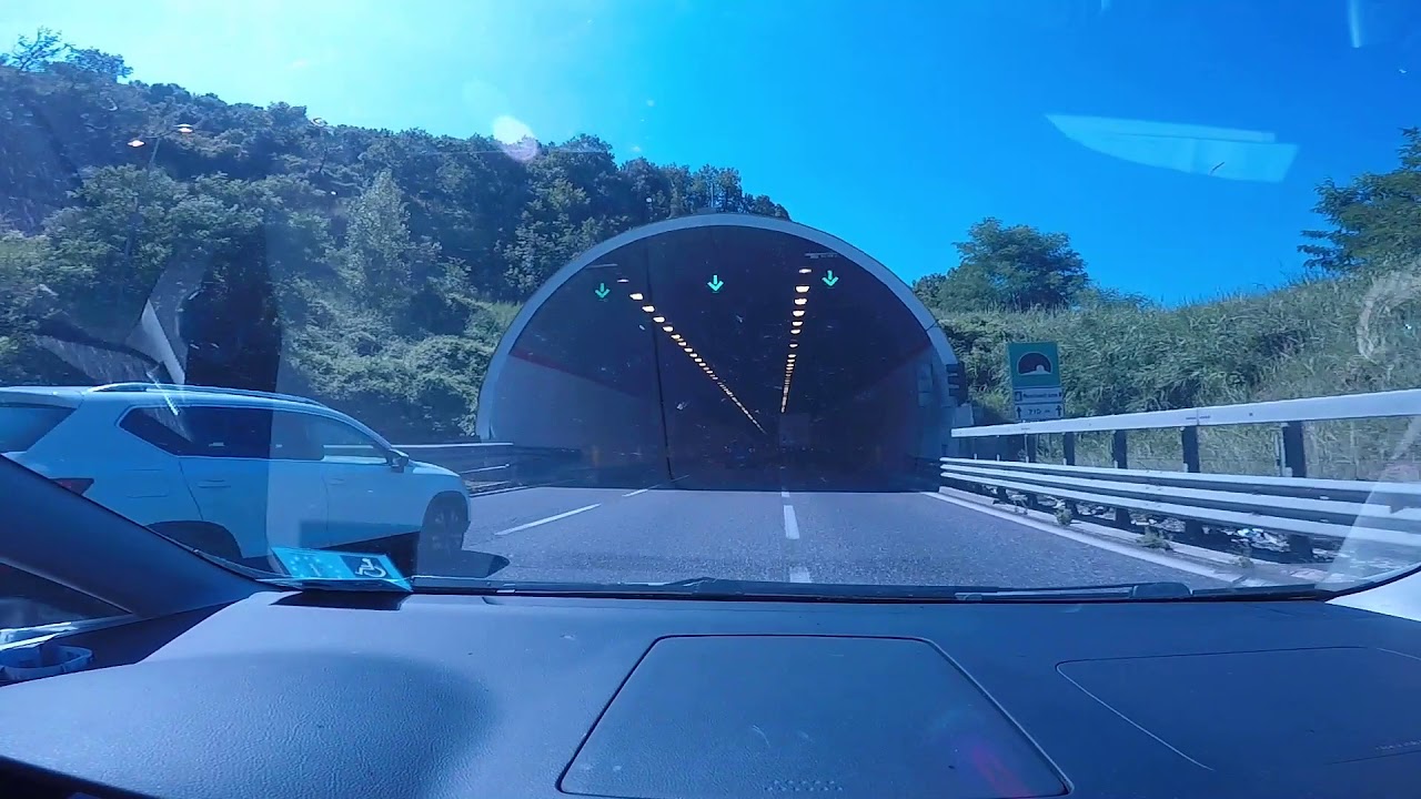 Driving through Italy/Driving through Autostrada A2/ From Fratte(SA) to Battipaglia(SA)