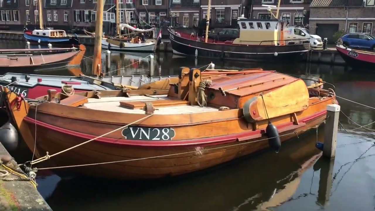 Еду в старую рыбацкую деревушку Bunschoten-Spakenburg