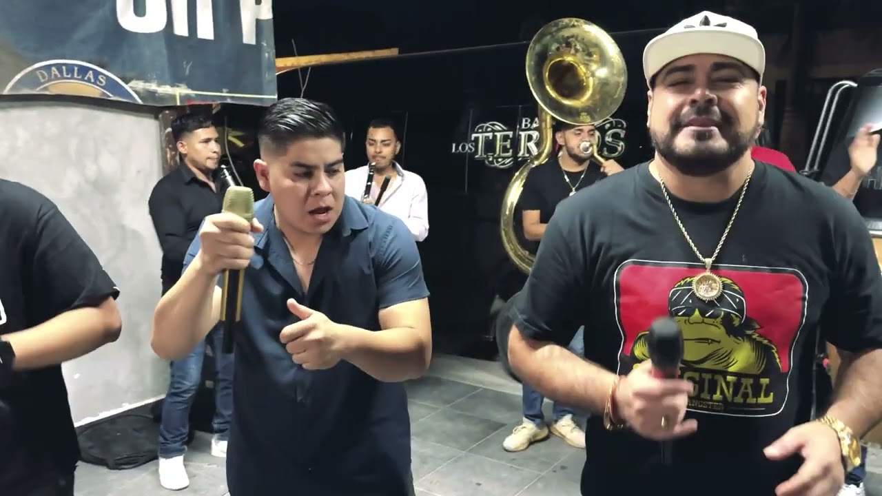 Banda Los Tercos - Cuando No Estas Conmigo (En Vivo 2024)