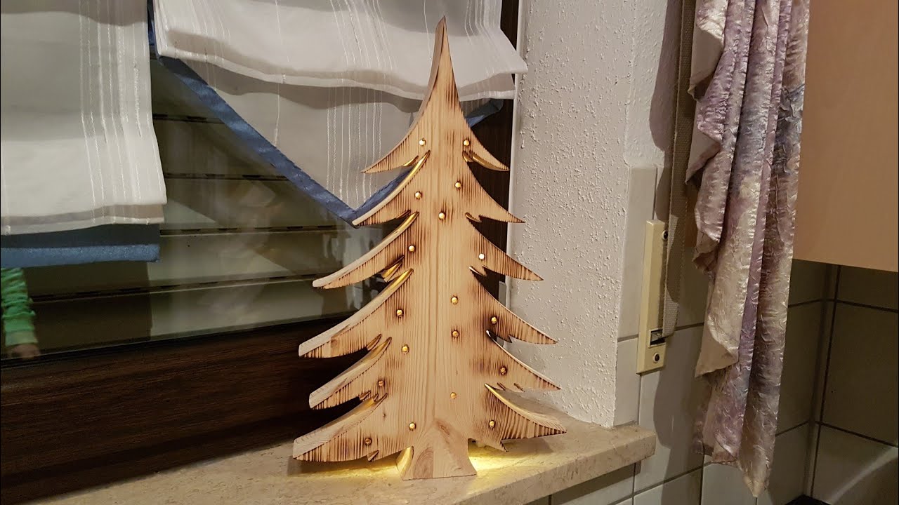 Weihnachtsdeko - Tannenbaum mit LED Beleuchtung