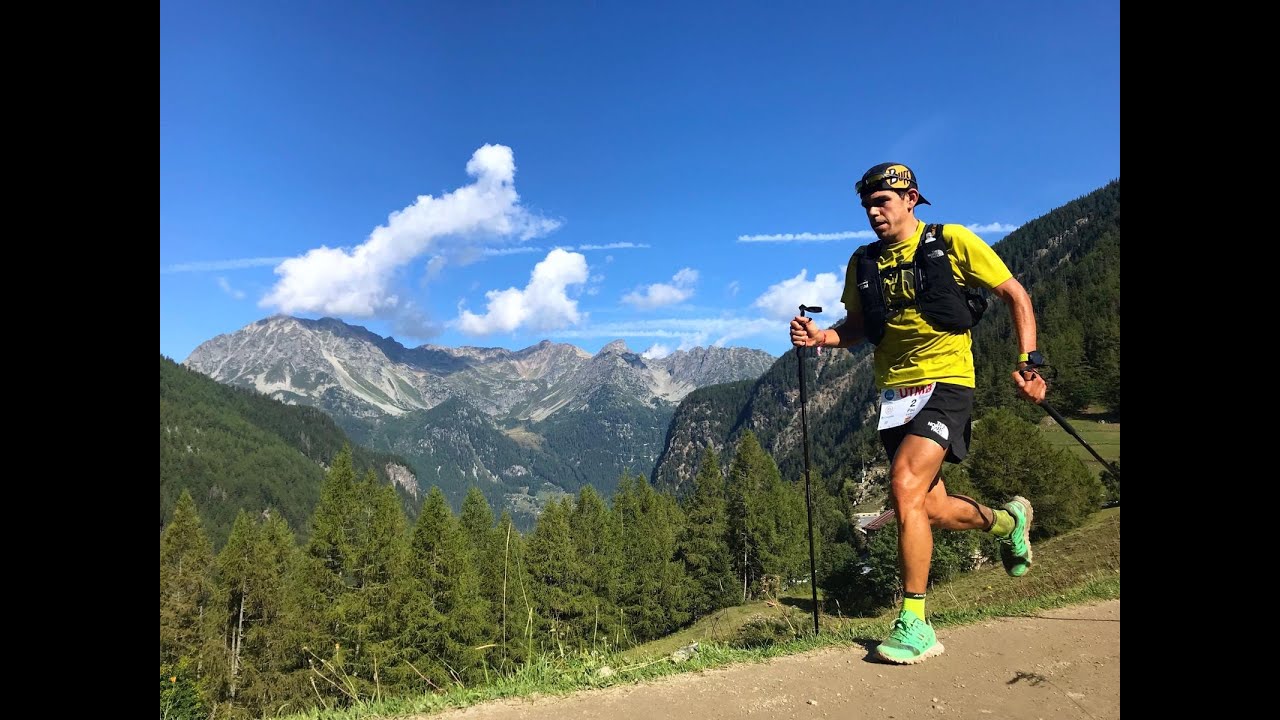 2019 UTMB Champ Pau Capell in and out of Courmayeur aid station in LESS THAN 3 MINUTES!