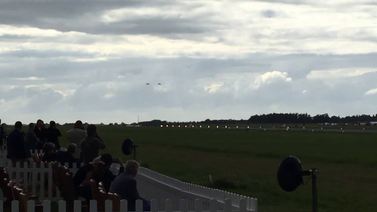 RIAT 2016 MIRAGE ALMOST HITS SPEED OF SOUND WITH SHOCKWAVE!!!! RAMEX DELTA SOUND BARRIER