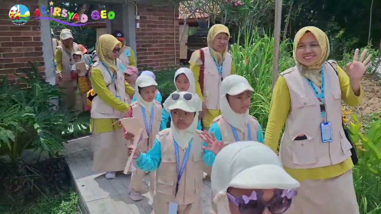 SPECIAL MIMENT KELOMPOK B 